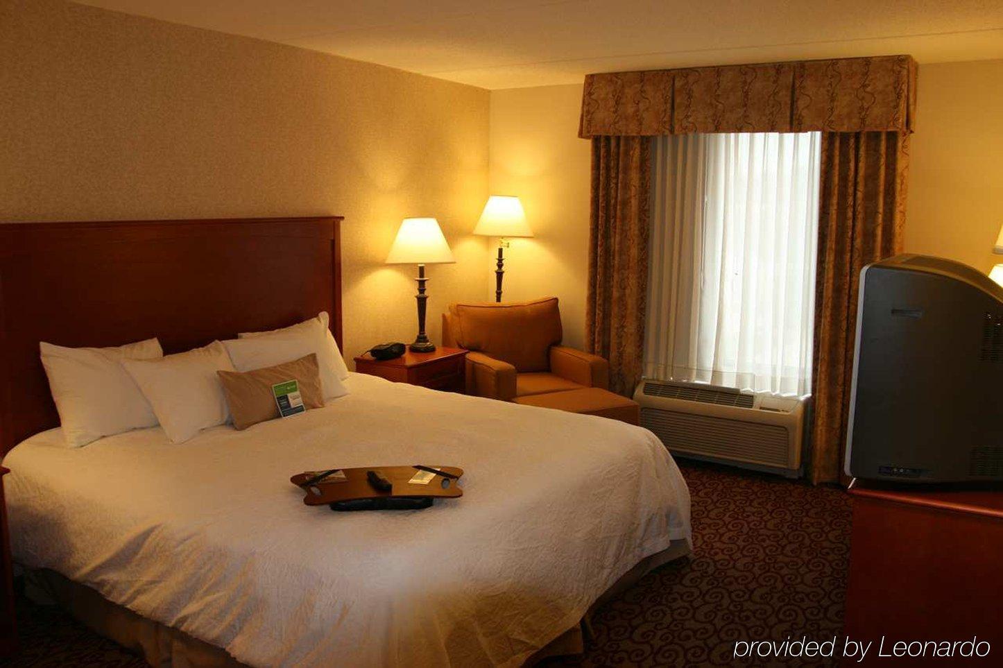 Hampton Inn Dubuque Zimmer foto