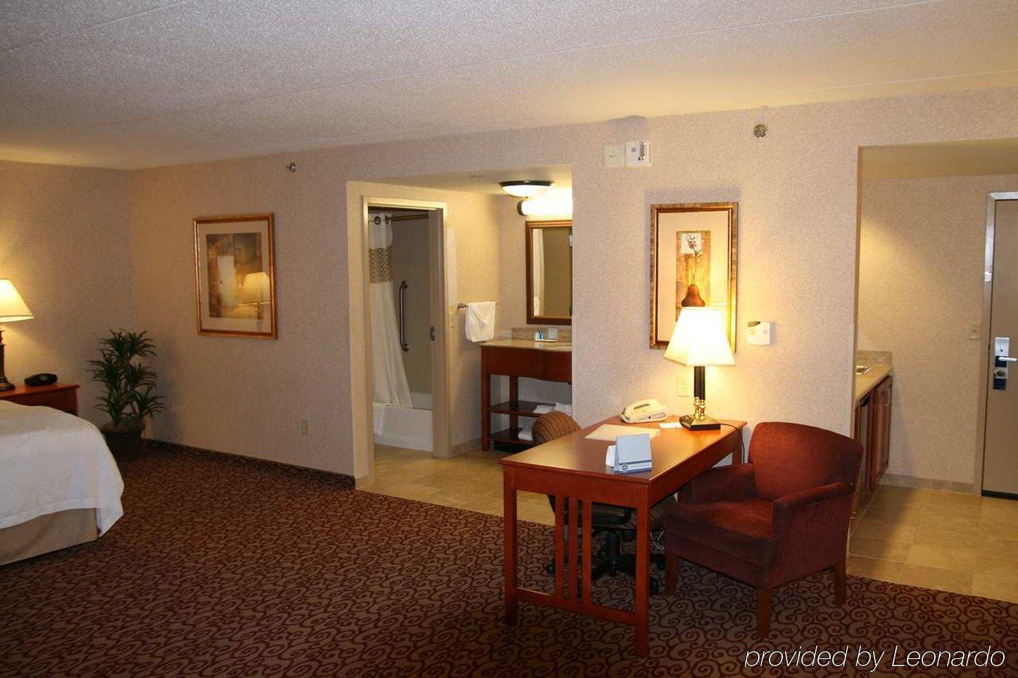 Hampton Inn Dubuque Zimmer foto