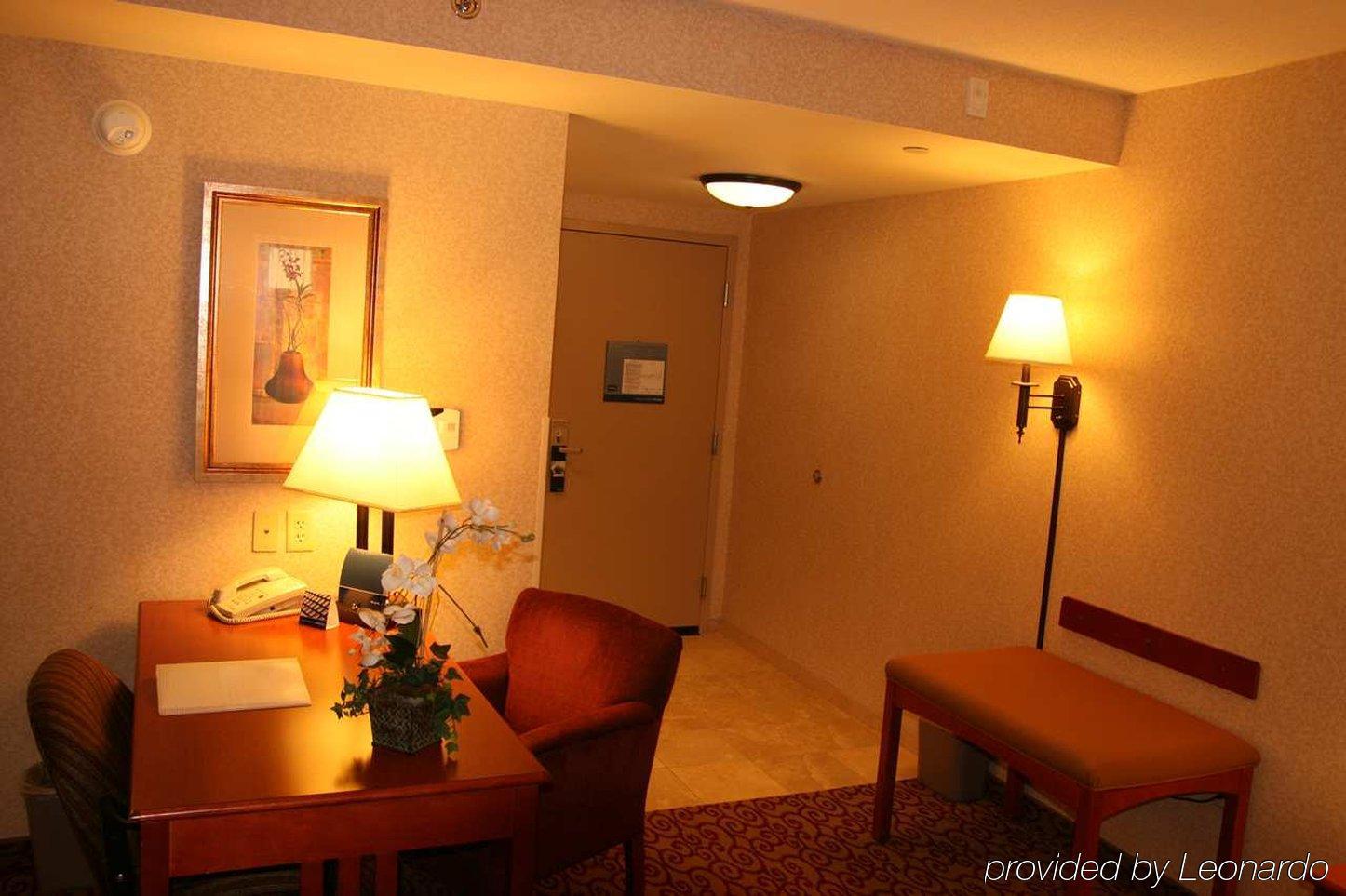 Hampton Inn Dubuque Zimmer foto