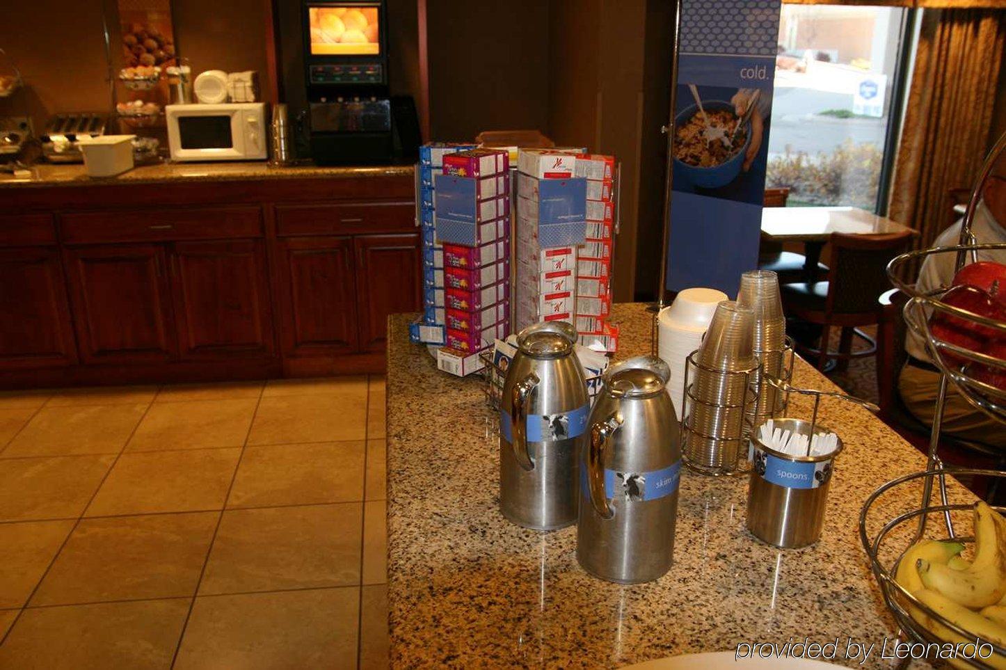 Hampton Inn Dubuque Restaurant foto