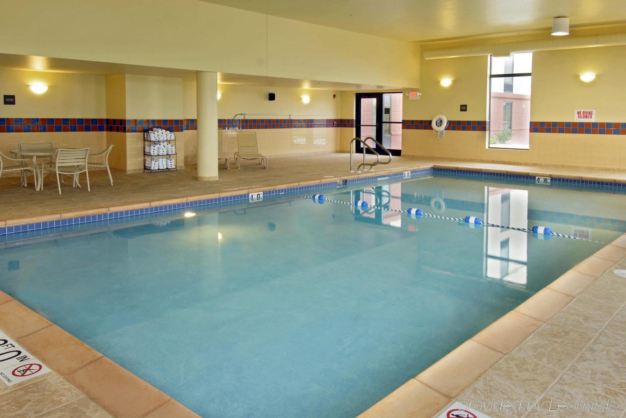 Hampton Inn Dubuque Einrichtungen foto